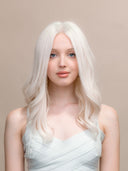 Blanche 18"