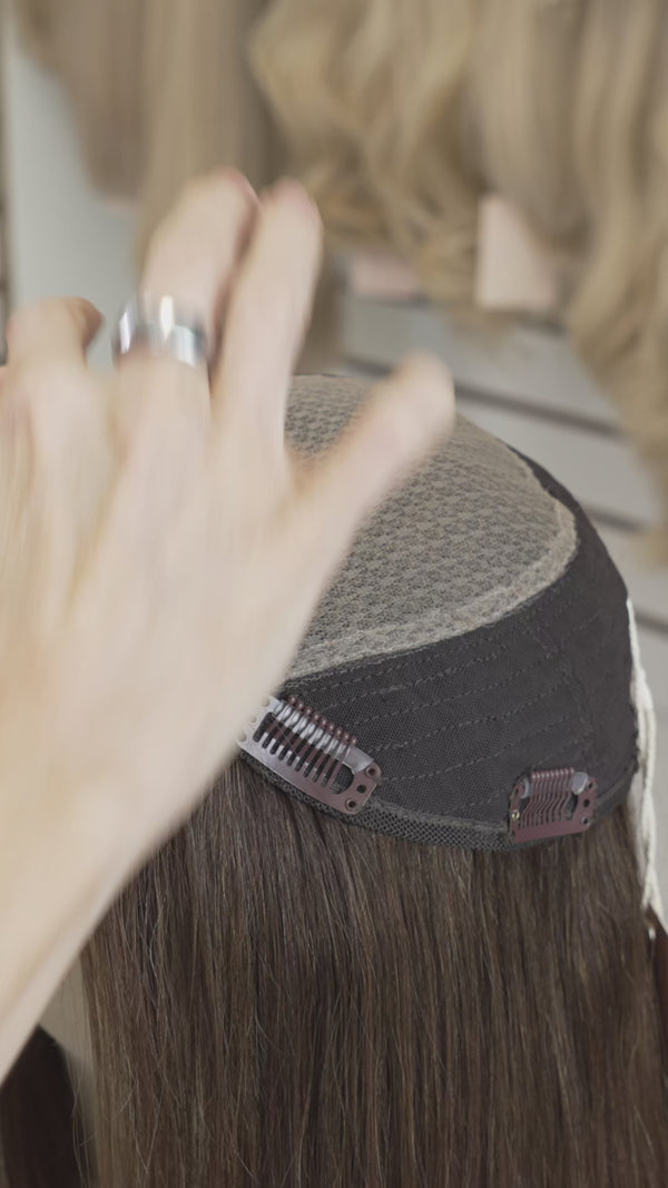 cap-vid:Lace Topper 15s R4.mp4